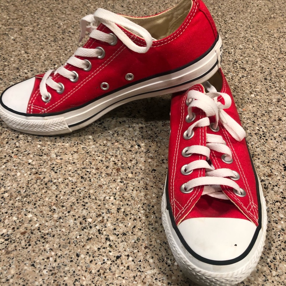 Red converse size w 7 - lightly worn
